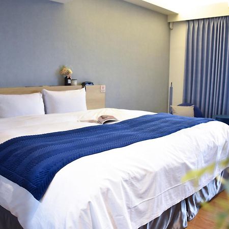 Talmud Hotel Gongyuan Taizhong Zewnętrze zdjęcie